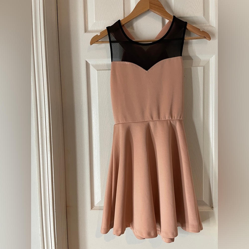 Windsor peach dress with mesh top and bow back size S